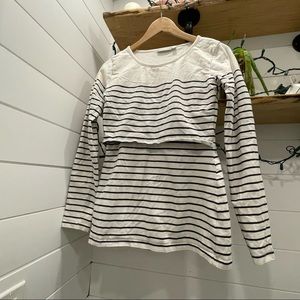 JoJo Maman Bebe navy blue stripe nursing top Size Small
